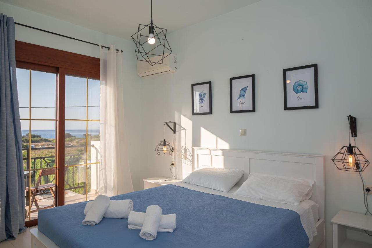 Petra Villas Gennadi Luaran gambar