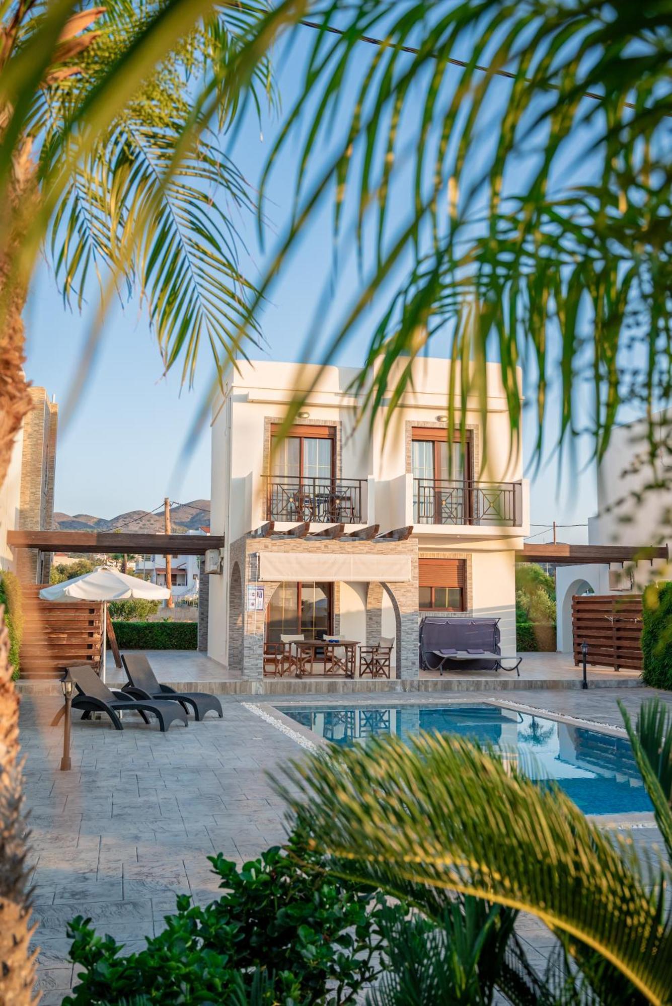 Petra Villas Gennadi Luaran gambar