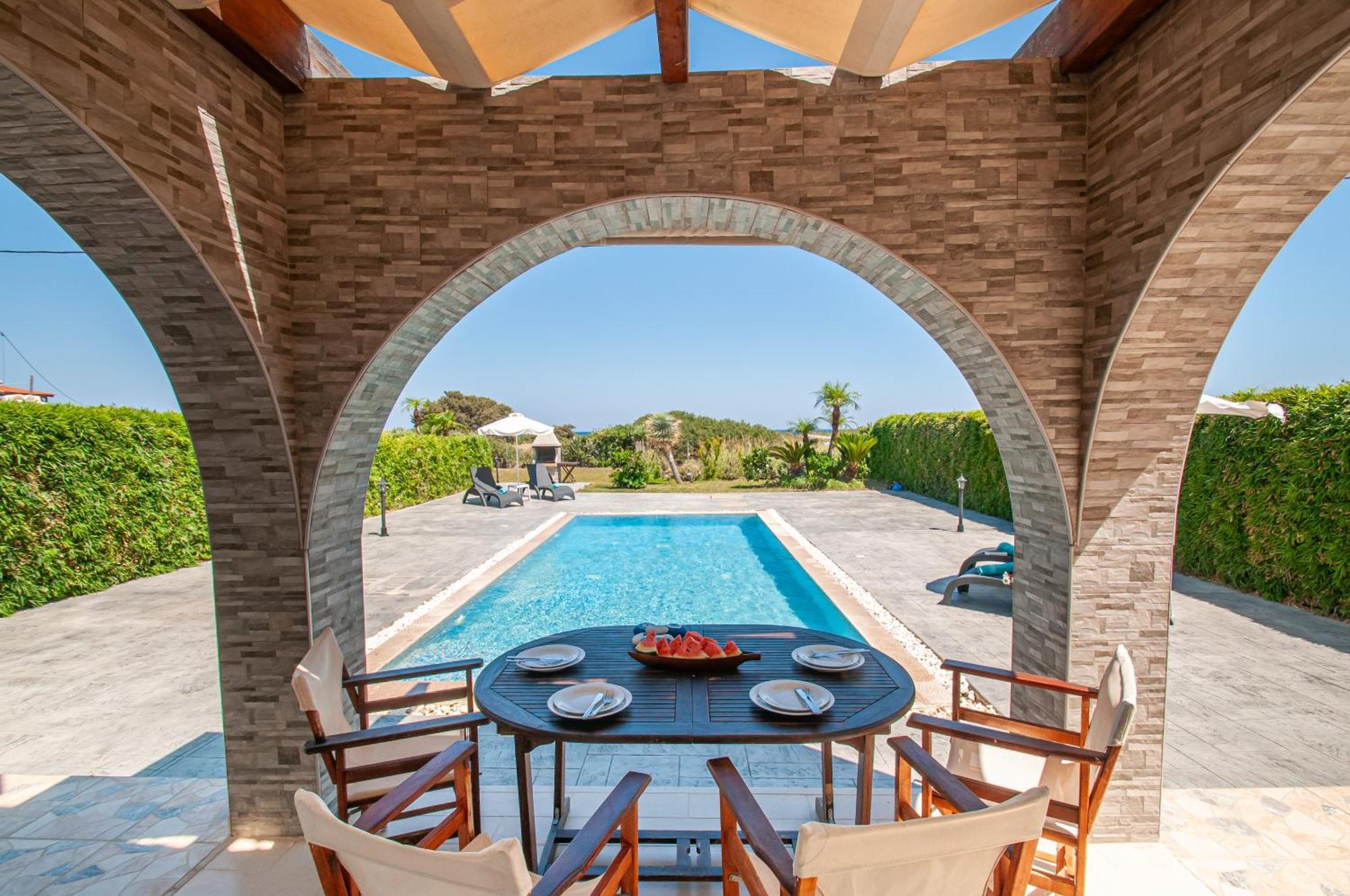 Petra Villas Gennadi Luaran gambar