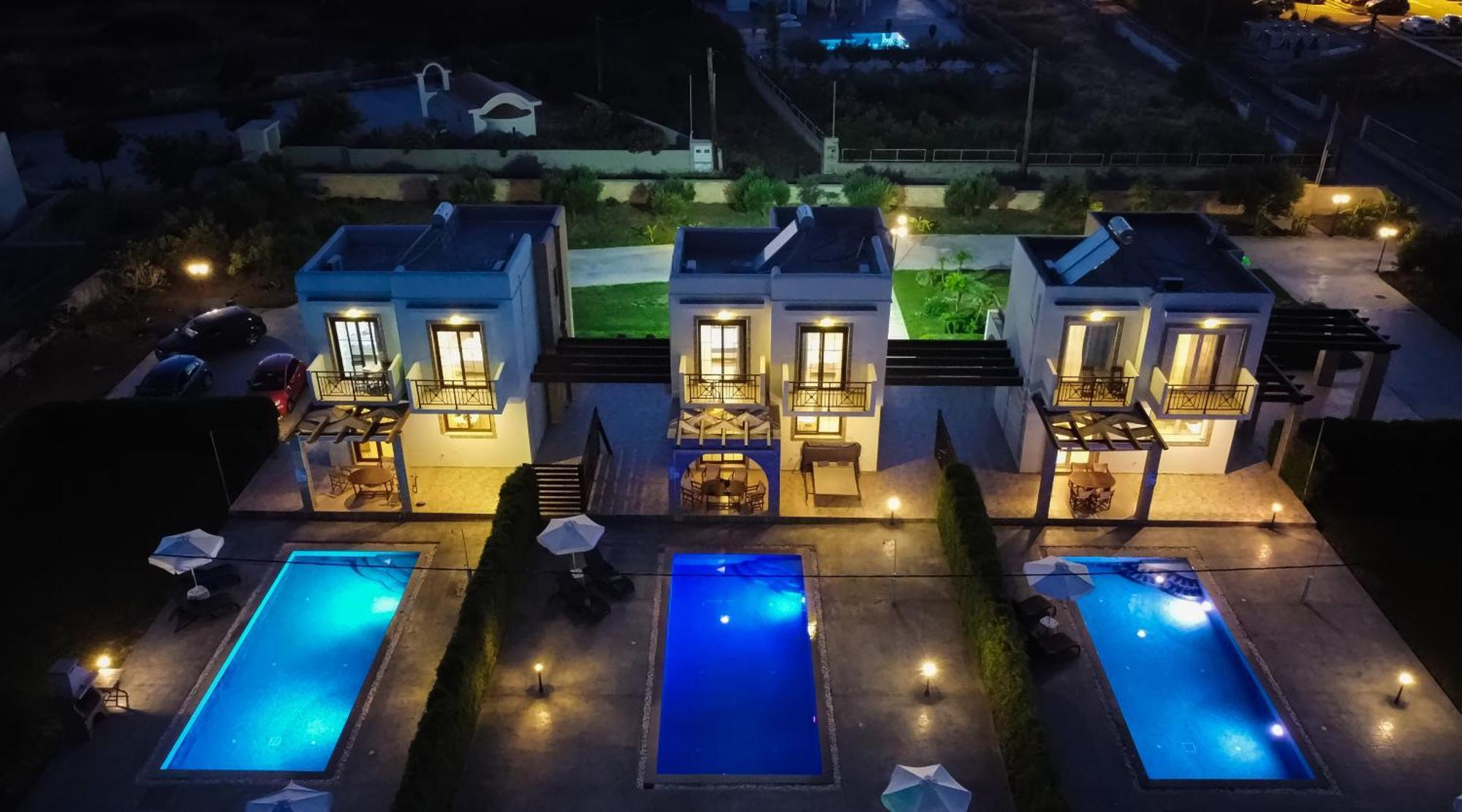 Petra Villas Gennadi Luaran gambar
